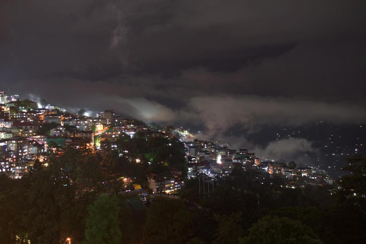 The Nettle And Fern Hotel Gangtok Esterno foto